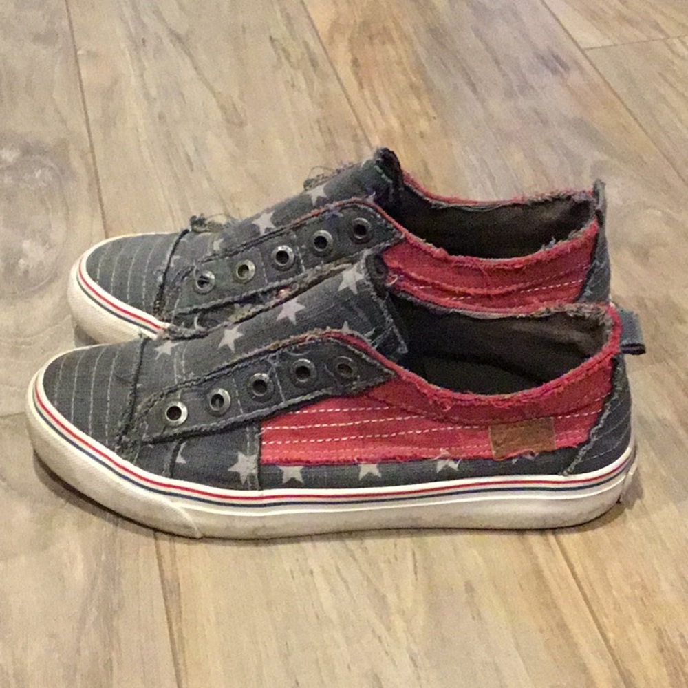 Blowfish distressed slip-on tennis shoes